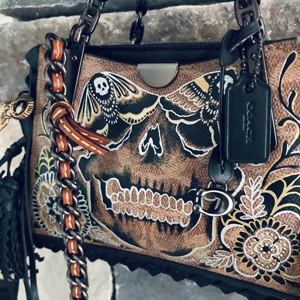 Coach x Chelsea Champlain Dreamer 21 In Signature Canvas With Skull Moth Tattoo - Picture 2 of 16